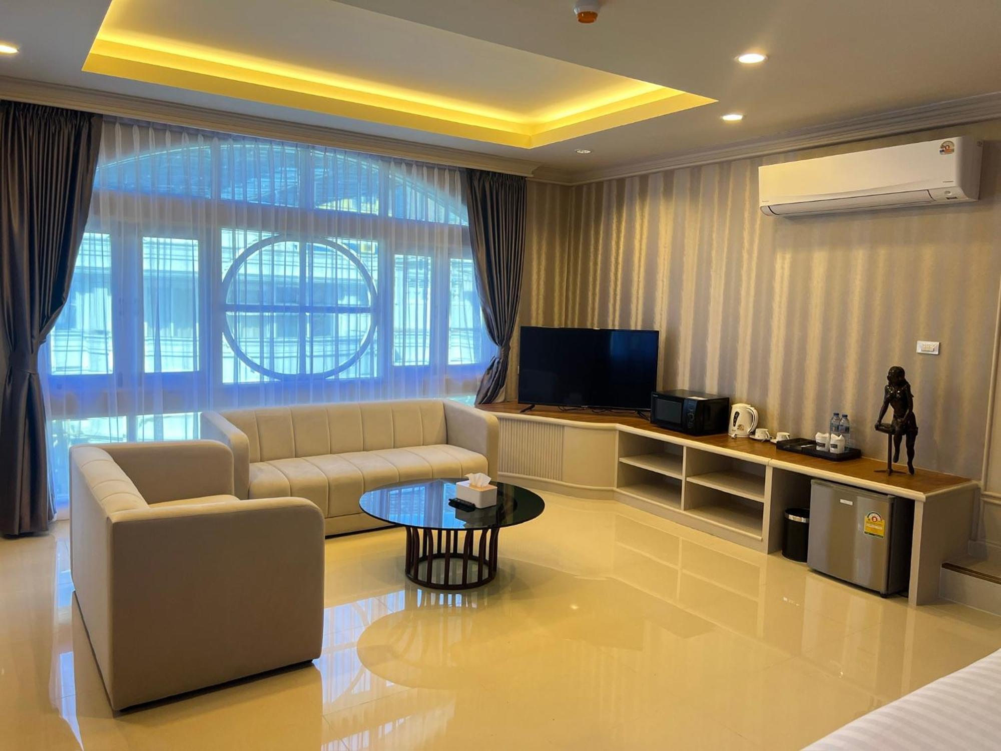 V20 Boutique Jacuzzi Hotel Bangkok Exterior foto